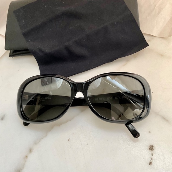 SAINT LAURENT SL 110 MEL 002 57 16-140 Black Sunglasses Pristine
